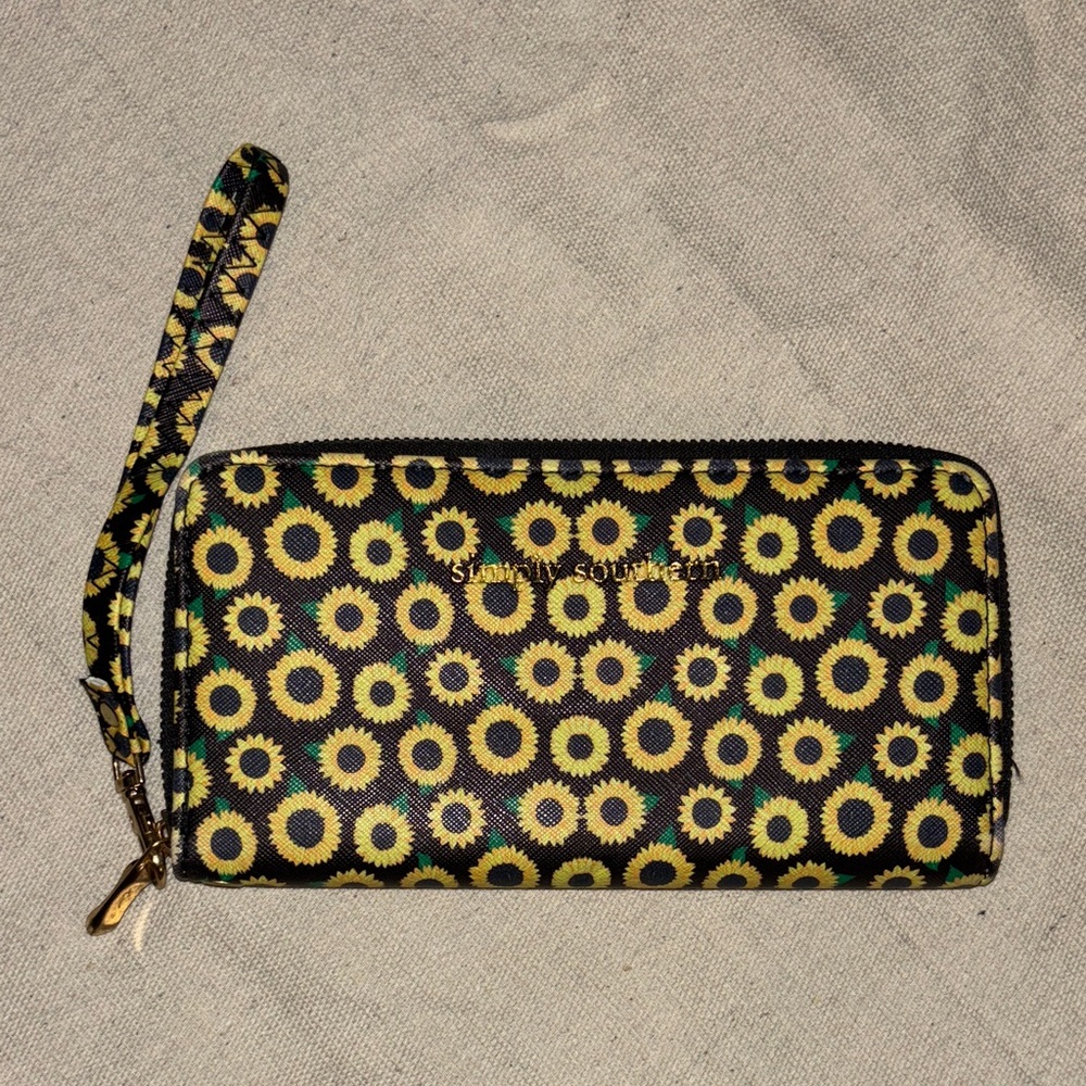 Sunflower Patterned Women's Wristlet